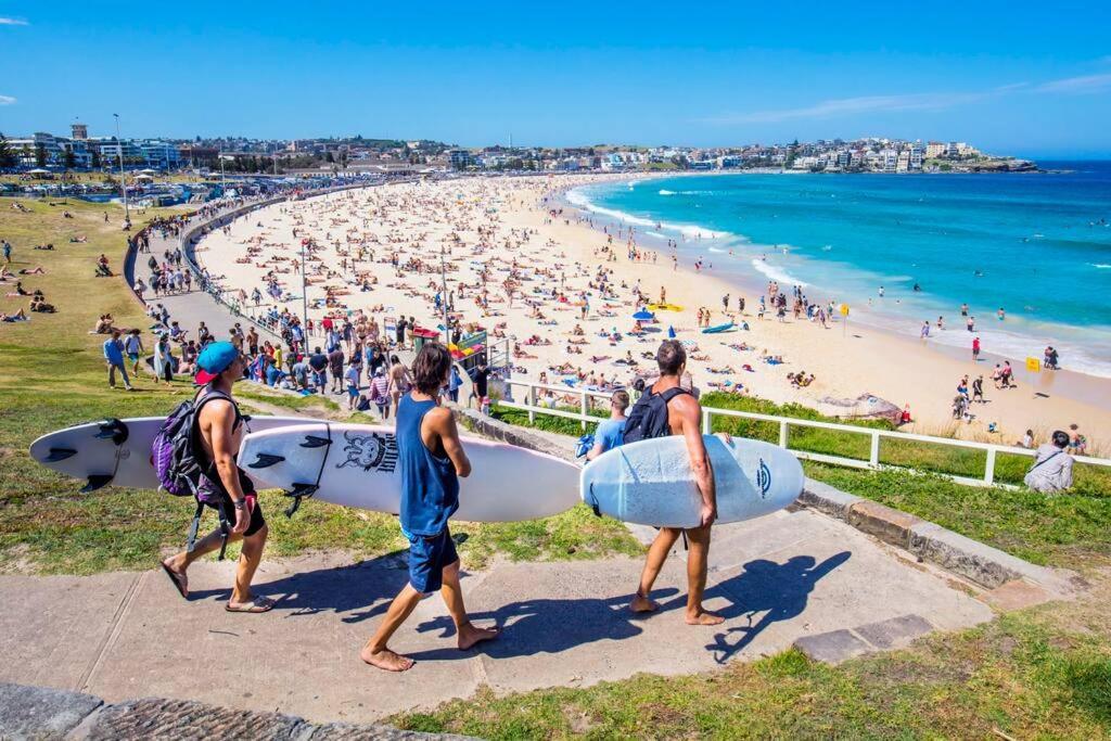 Moments To Bondi - Sleek And Modern Apartment Sydney
